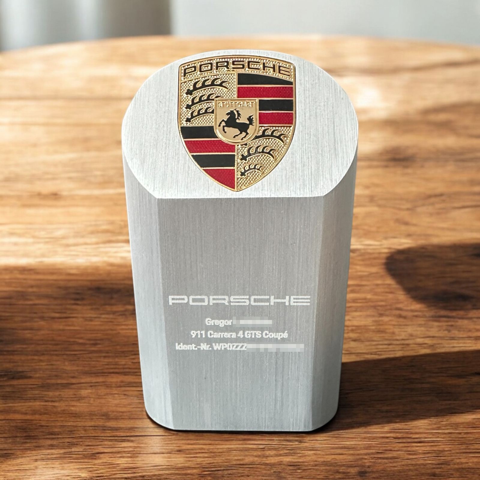 personalisierter Porsche Briefbeschwerer